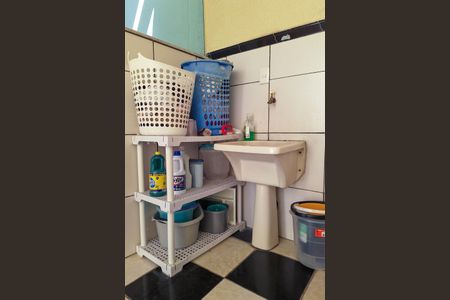 Casa de condomínio à venda com 303m², 3 quartos e 3 vagasÁrea de Serviço