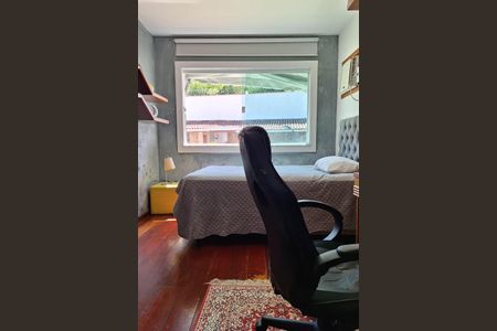 Casa de condomínio à venda com 303m², 3 quartos e 3 vagasSuíte 1