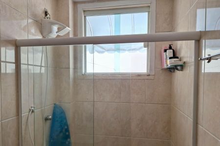 Casa de condomínio à venda com 303m², 3 quartos e 3 vagasBanheiro 1