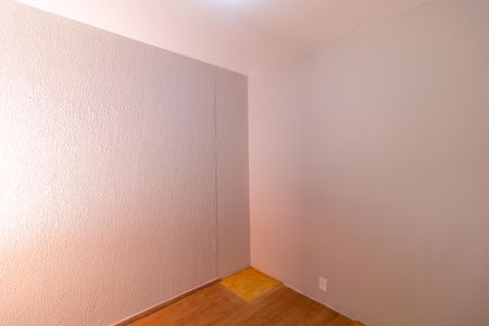 Apartamento à venda com 82m², 3 quartos e 1 vagaQuarto 03