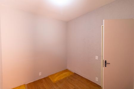 Apartamento à venda com 82m², 3 quartos e 1 vagaQuarto 03