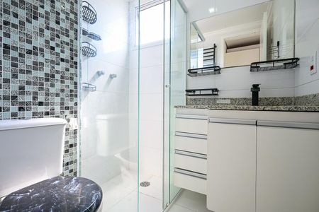 Apartamento à venda com 70m², 3 quartos e 1 vagaBanheiro Suíte 
