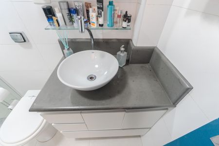 Apartamento à venda com 42m², 1 quarto e sem vagaBanheiro