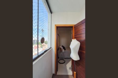 Apartamento à venda com 116m², 3 quartos e 2 vagasvaranda do Quarto 1