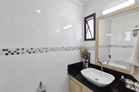 Apartamento à venda com 116m², 3 quartos e 2 vagasBanheiro Social