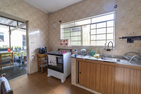 Casa à venda com 180m², 2 quartos e 2 vagasCozinha