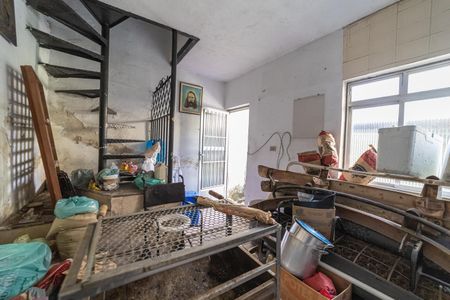 Casa à venda com 180m², 2 quartos e 2 vagasEdícula