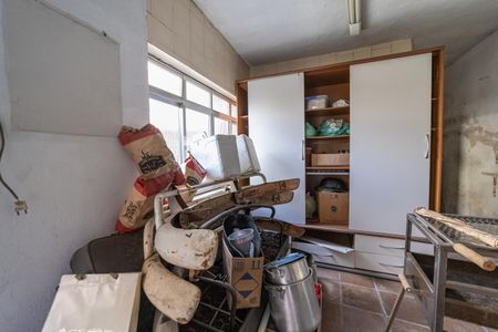 Casa à venda com 180m², 2 quartos e 2 vagasEdícula