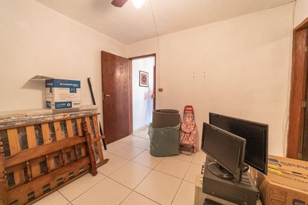 Casa à venda com 180m², 2 quartos e 2 vagasQuarto 2