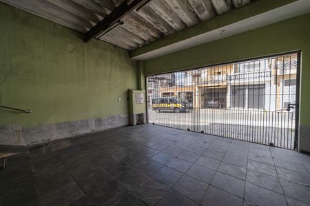 Casa à venda com 180m², 2 quartos e 2 vagasGaragem