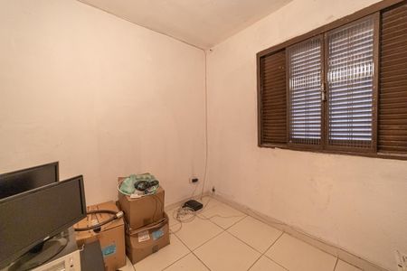 Casa à venda com 180m², 2 quartos e 2 vagasQuarto 2