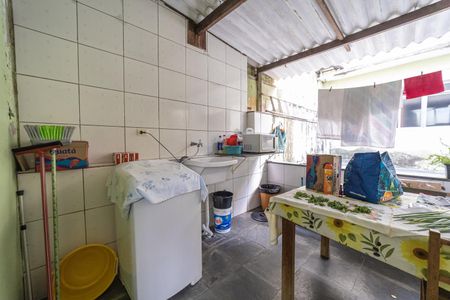 Casa à venda com 180m², 2 quartos e 2 vagasÁrea de Serviço