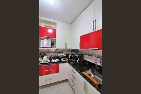 Apartamento à venda com 70m², 2 quartos e 1 vagaCozinha e Área de Serviço