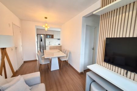 Sala de apartamento para alugar com 2 quartos, 50m² em Vila Santa Alice, Duque de Caxias