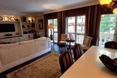 Apartamento à venda com 2 quartos, 166m² em Cerqueira César, São Paulo