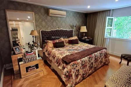 Apartamento à venda com 2 quartos, 166m² em Cerqueira César, São Paulo