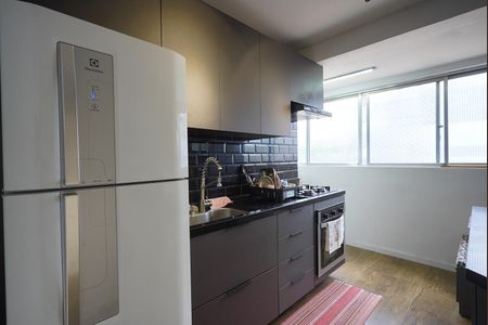 Apartamento à venda com 77m², 2 quartos e 1 vaga Apartamento à venda com 77m², 2 quartos e 1 vagaCozinha