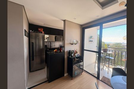 Cozinha de apartamento para alugar com 2 quartos, 47m² em Itaquera, São Paulo