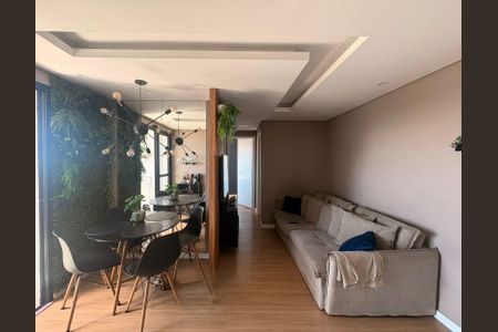Sala de apartamento para alugar com 2 quartos, 47m² em Itaquera, São Paulo