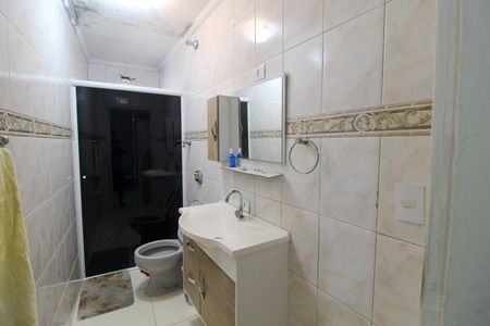 Casa à venda com 165m², 3 quartos e 4 vagas Casa à venda com 165m², 3 quartos e 4 vagasBanheiro do Quarto 2