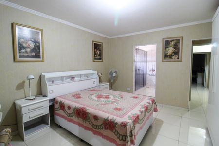 Casa à venda com 165m², 3 quartos e 4 vagas Casa à venda com 165m², 3 quartos e 4 vagasQuarto 1