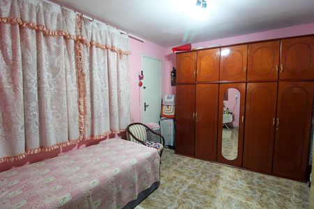 Casa à venda com 165m², 3 quartos e 4 vagas Casa à venda com 165m², 3 quartos e 4 vagasQuarto 3