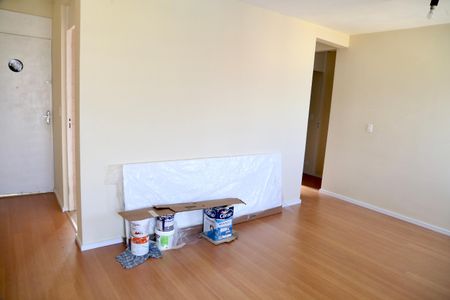 Sala de apartamento para alugar com 2 quartos, 54m² em Jardim Nova Germania, São Paulo