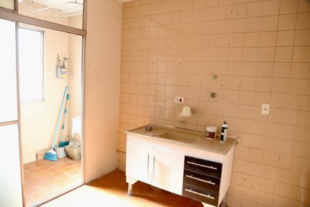 Cozinha de apartamento para alugar com 2 quartos, 54m² em Jardim Nova Germania, São Paulo