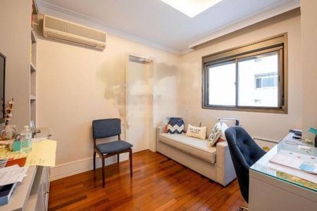 Apartamento à venda com 4 quartos, 200m² em Indianópolis, São Paulo