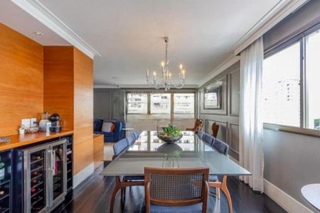 Apartamento à venda com 4 quartos, 200m² em Indianópolis, São Paulo
