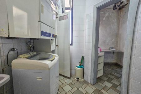 Apartamento para alugar com 180m², 3 quartos e 2 vagas