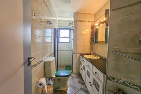 Apartamento para alugar com 180m², 3 quartos e 2 vagas