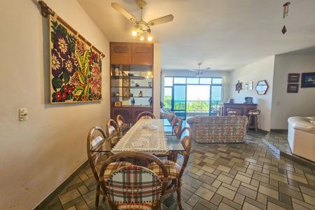 Apartamento para alugar com 180m², 3 quartos e 2 vagas