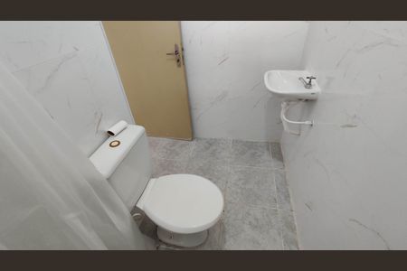 Apartamento para alugar com 48m², 2 quartos e 1 vaga Apartamento para alugar com 48m², 2 quartos e 1 vagaBanheiro