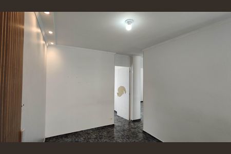Sala de apartamento para alugar com 2 quartos, 48m² em Parque Sao Francisco, Ferraz de Vasconcelos