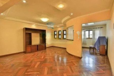 Casa à venda com 3 quartos, 180m² em Vila Dayse, São Bernardo do Campo