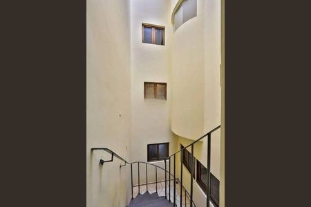Casa à venda com 180m², 3 quartos e 4 vagas