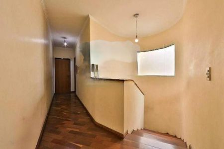 Casa à venda com 180m², 3 quartos e 4 vagas