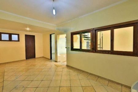 Casa à venda com 180m², 3 quartos e 4 vagas
