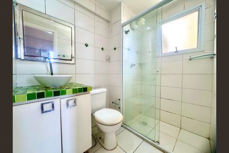 Apartamento à venda com 63m², 3 quartos e 1 vagaBanheiro 2