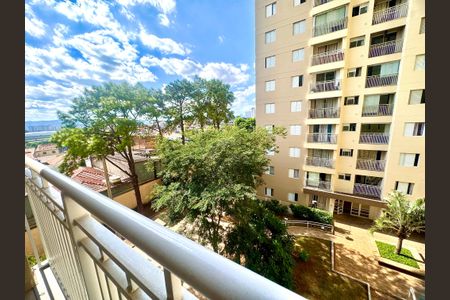 Apartamento à venda com 63m², 3 quartos e 1 vagaVaranda