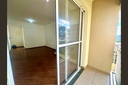 Apartamento à venda com 63m², 3 quartos e 1 vagaVaranda