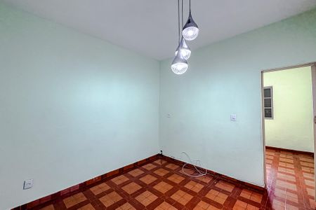 Sala de casa para alugar com 2 quartos, 75m² em Vila Invernada, São Paulo