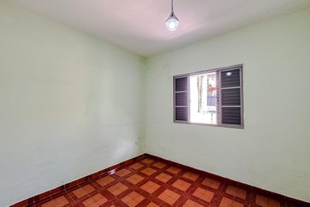 Quarto 1 de casa para alugar com 2 quartos, 75m² em Vila Invernada, São Paulo