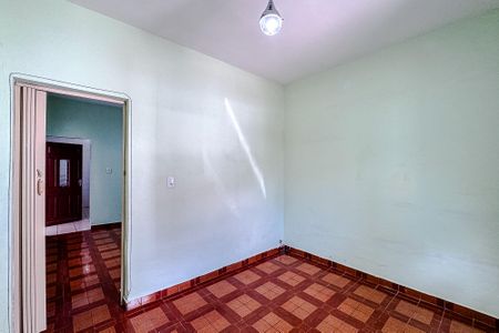 Quarto 1 de casa para alugar com 2 quartos, 75m² em Vila Invernada, São Paulo