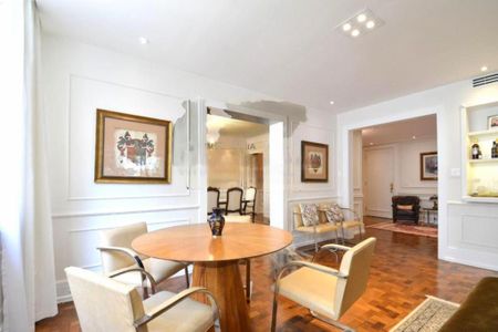 Apartamento à venda com 350m², 4 quartos e 3 vagas