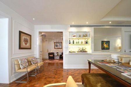 Apartamento à venda com 350m², 4 quartos e 3 vagas