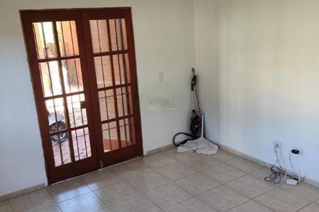 Casa à venda com 5 quartos, 330m² em Jardim Bandeirantes, Diadema