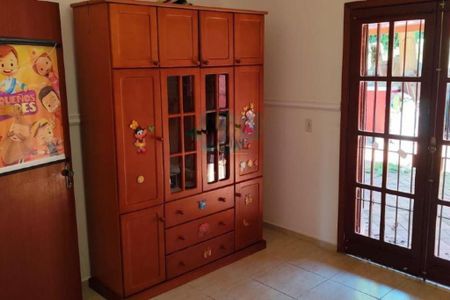 Casa à venda com 5 quartos, 330m² em Jardim Bandeirantes, Diadema