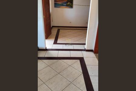 Casa à venda com 5 quartos, 330m² em Jardim Bandeirantes, Diadema